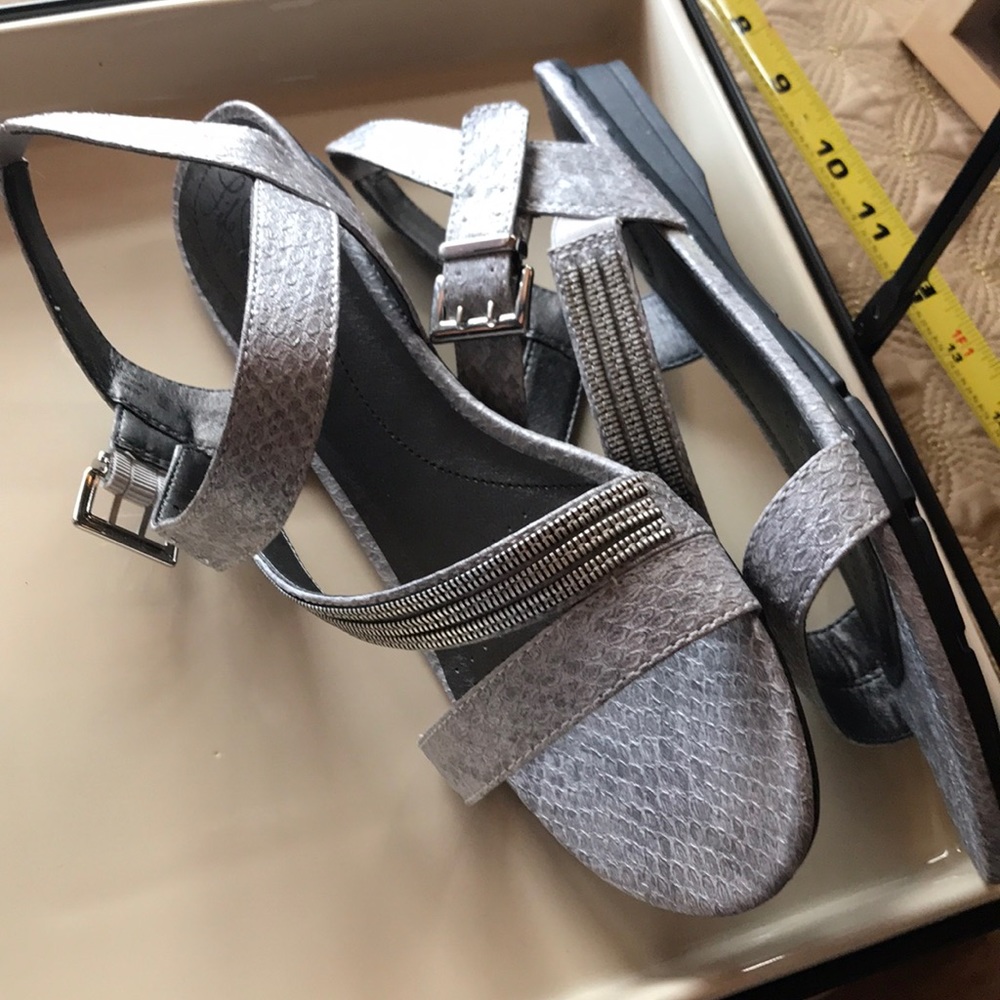 Life Stride - image 4